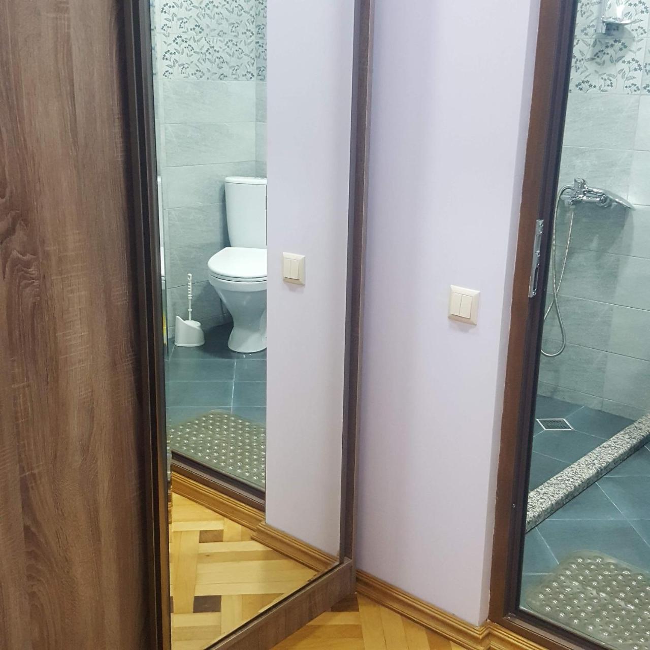 Nana'S Guesthouse Batumi Luaran gambar