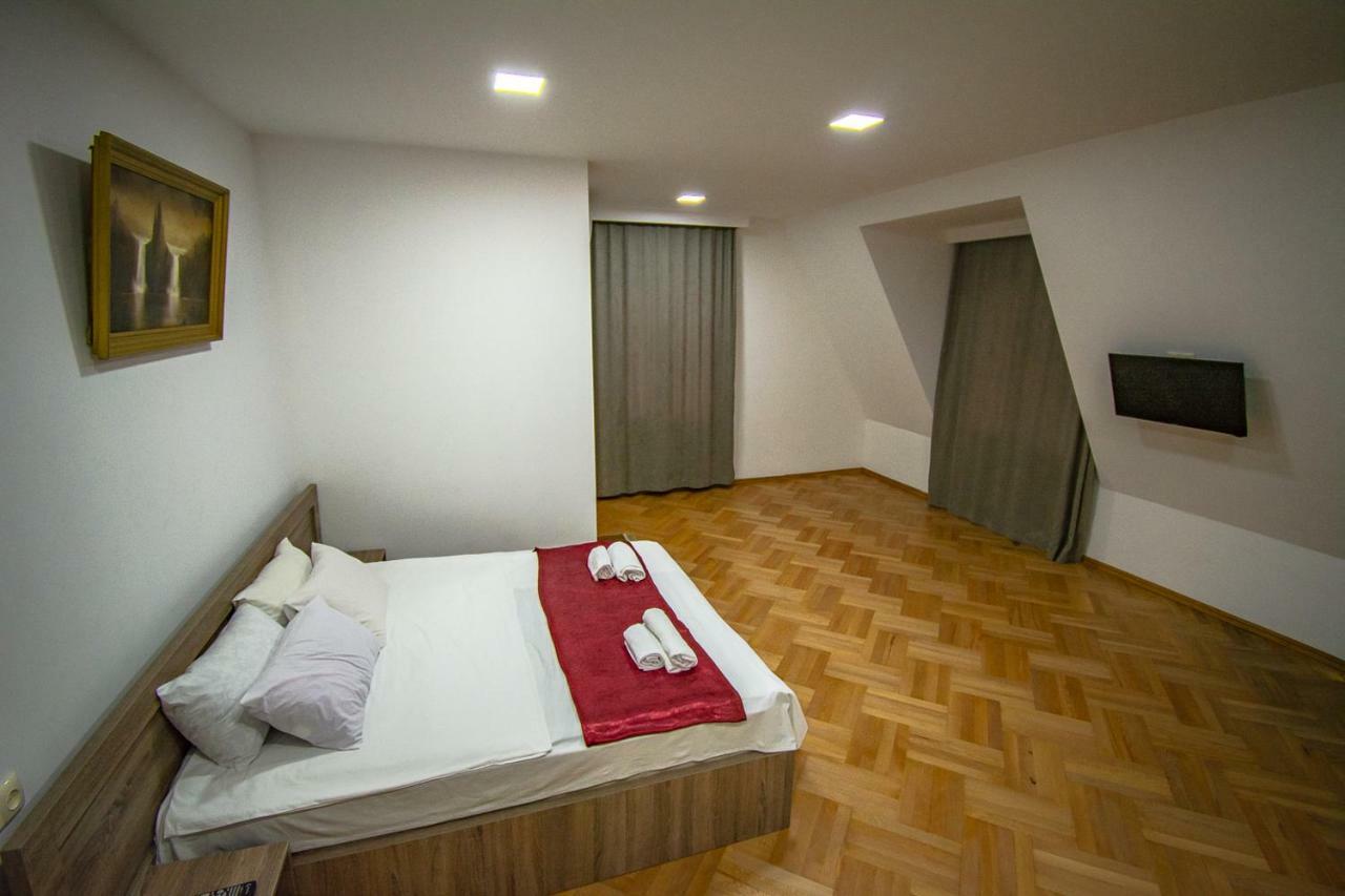 Nana'S Guesthouse Batumi Luaran gambar